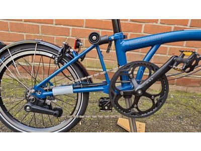 Brompton C-Line Urban - Blue/Blue -2sp click to zoom image