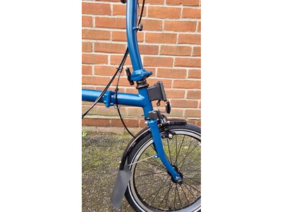 Brompton C-Line Urban - Blue/Blue -2sp click to zoom image