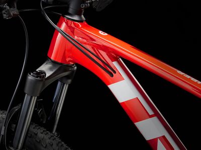 Trek Procaliber 6 Viper Red/Crimson click to zoom image